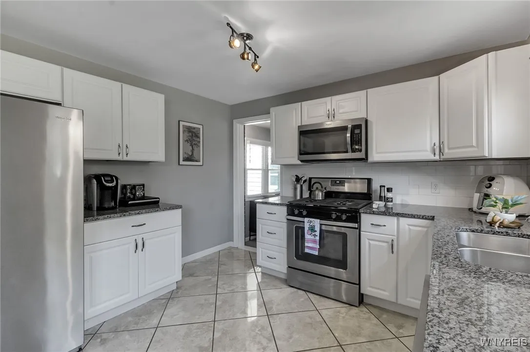 445 Mill Road, West Seneca, New York 14224, West Seneca, New York 14224, 4 Bedrooms Bedrooms, 10 Rooms Rooms,2 BathroomsBathrooms,Residential,Closed,445 Mill Road, West Seneca, New York 14224,0,B1622121