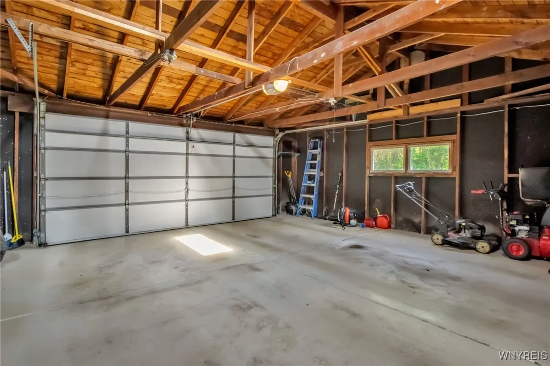 445 Mill Road, West Seneca, New York 14224, West Seneca, New York 14224, 4 Bedrooms Bedrooms, 10 Rooms Rooms,2 BathroomsBathrooms,Residential,Closed,445 Mill Road, West Seneca, New York 14224,0,B1622121