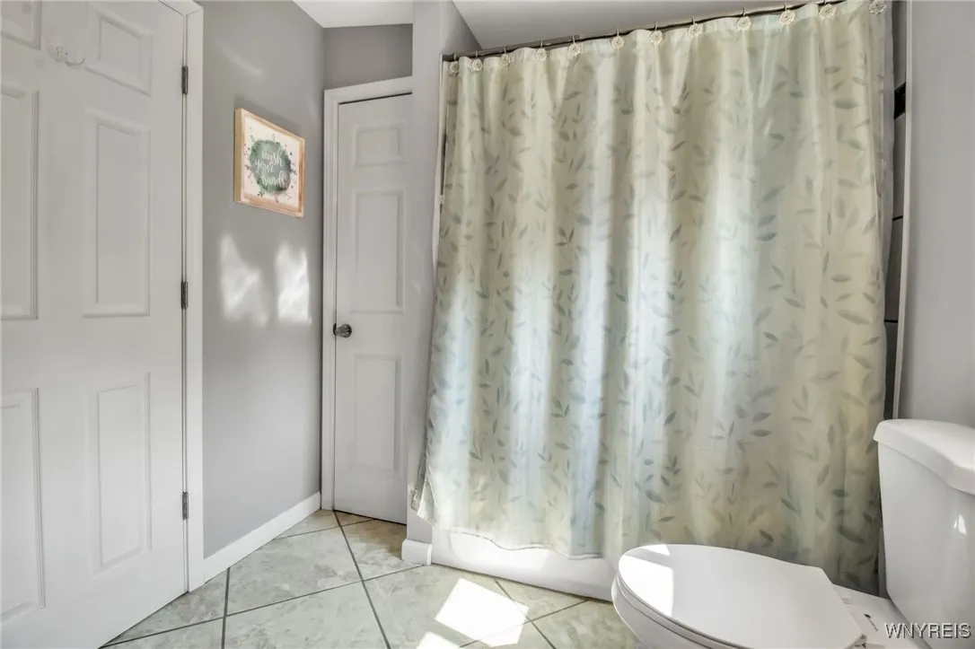 445 Mill Road, West Seneca, New York 14224, West Seneca, New York 14224, 4 Bedrooms Bedrooms, 10 Rooms Rooms,2 BathroomsBathrooms,Residential,Closed,445 Mill Road, West Seneca, New York 14224,0,B1622121