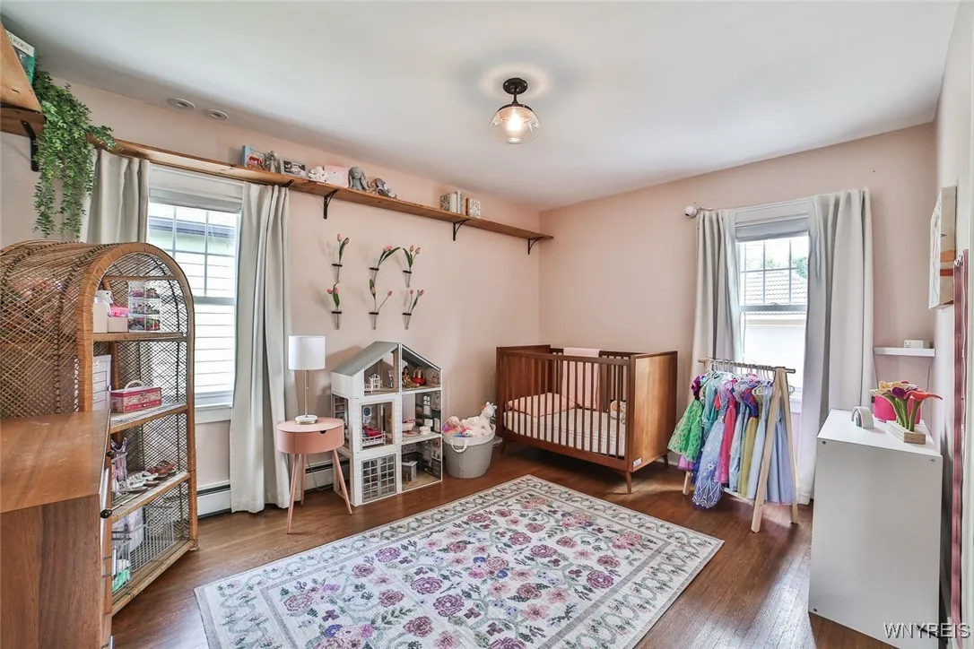 85 Irving Terrace, Tonawanda, New York 14223, Tonawanda, New York 14223, 4 Bedrooms Bedrooms, 10 Rooms Rooms,4 BathroomsBathrooms,Residential,Closed,85 Irving Terrace, Tonawanda, New York 14223,0,B1621889