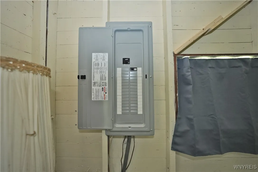 9657 Court Street, Evans, New York 14006, Evans, New York 14006, 1 Room Rooms,Residential,Closed,9657 Court Street, Evans, New York 14006,0,B1623903