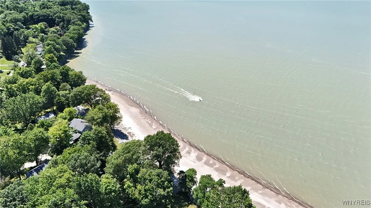 9657 Court Street, Evans, New York 14006, Evans, New York 14006, 1 Room Rooms,Residential,Closed,9657 Court Street, Evans, New York 14006,0,B1623903