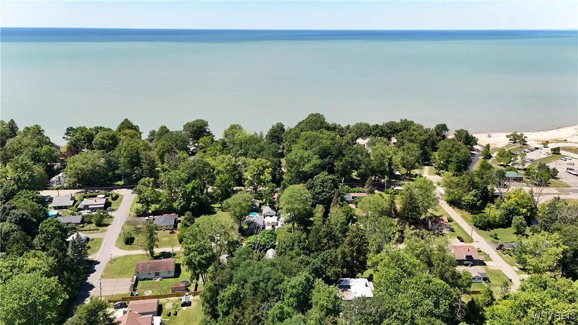 9657 Court Street, Evans, New York 14006, Evans, New York 14006, 1 Room Rooms,Residential,Closed,9657 Court Street, Evans, New York 14006,0,B1623903