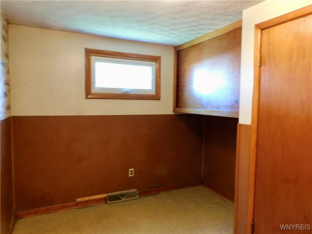 83 Sturm Street, Lancaster, New York 14086, Lancaster, New York 14086, 3 Bedrooms Bedrooms, 6 Rooms Rooms,1 BathroomBathrooms,Residential,Closed,83 Sturm Street, Lancaster, New York 14086,0,B1623593