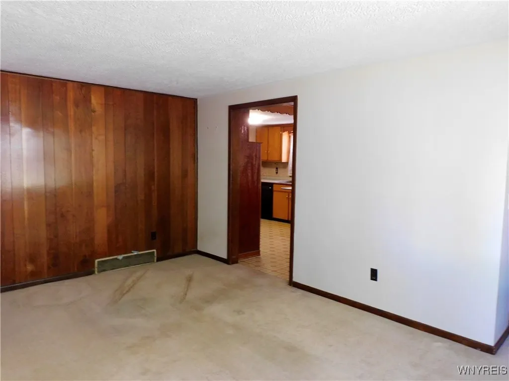 83 Sturm Street, Lancaster, New York 14086, Lancaster, New York 14086, 3 Bedrooms Bedrooms, 6 Rooms Rooms,1 BathroomBathrooms,Residential,Closed,83 Sturm Street, Lancaster, New York 14086,0,B1623593