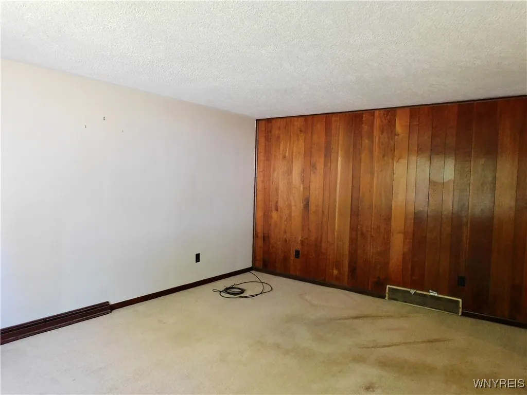 83 Sturm Street, Lancaster, New York 14086, Lancaster, New York 14086, 3 Bedrooms Bedrooms, 6 Rooms Rooms,1 BathroomBathrooms,Residential,Closed,83 Sturm Street, Lancaster, New York 14086,0,B1623593