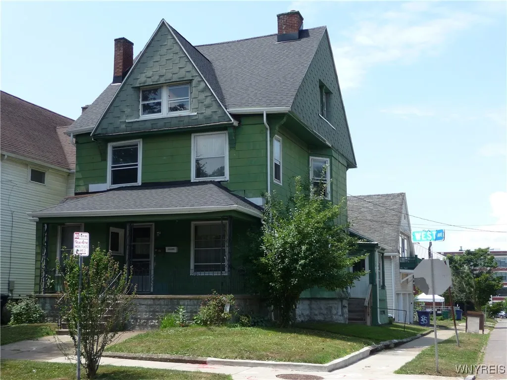 1130 West Avenue, Buffalo, New York 14213, Buffalo, New York 14213, 6 Bedrooms Bedrooms, ,3 BathroomsBathrooms,Residential,For Sale,1130 West Avenue, Buffalo, New York 14213,B1624171