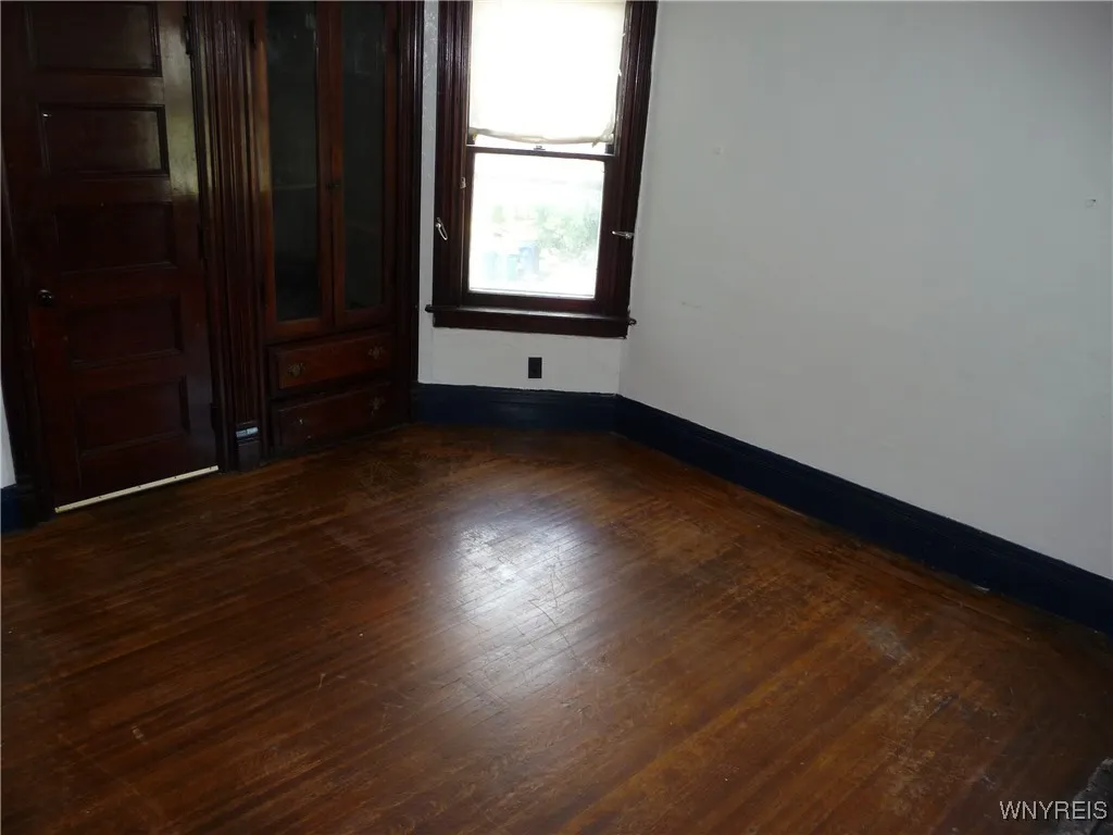 1130 West Avenue, Buffalo, New York 14213, Buffalo, New York 14213, 6 Bedrooms Bedrooms, ,3 BathroomsBathrooms,Residential,For Sale,1130 West Avenue, Buffalo, New York 14213,B1624171