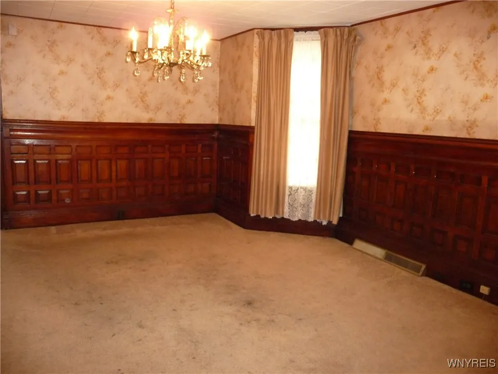 1130 West Avenue, Buffalo, New York 14213, Buffalo, New York 14213, 6 Bedrooms Bedrooms, ,3 BathroomsBathrooms,Residential,For Sale,1130 West Avenue, Buffalo, New York 14213,B1624171