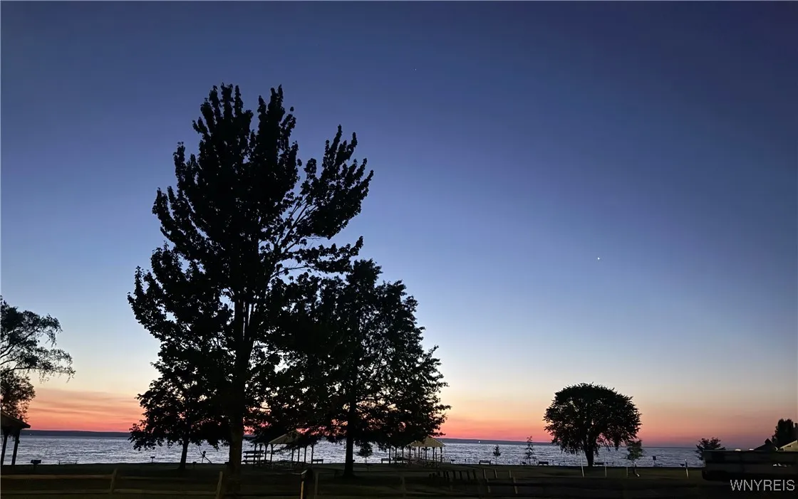 7018 Lakeshore Road, Cicero, New York 13039, Cicero, New York 13039, 3 Bedrooms Bedrooms, 3 Rooms Rooms,1 BathroomBathrooms,Residential,Closed,7018 Lakeshore Road, Cicero, New York 13039,0,B1623944