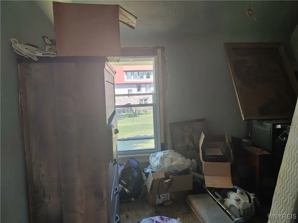 221 May Street, Buffalo, New York 14211, Buffalo, New York 14211, 5 Bedrooms Bedrooms, ,2 BathroomsBathrooms,Residential,Closed,221 May Street, Buffalo, New York 14211,0,B1624083