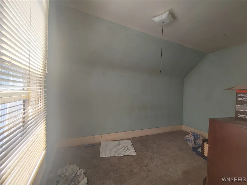 221 May Street, Buffalo, New York 14211, Buffalo, New York 14211, 5 Bedrooms Bedrooms, ,2 BathroomsBathrooms,Residential,Closed,221 May Street, Buffalo, New York 14211,0,B1624083