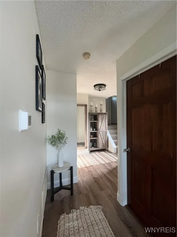 710 Bennett Road, Evans, New York 14006, Evans, New York 14006, 2 Bedrooms Bedrooms, 5 Rooms Rooms,2 BathroomsBathrooms,Residential,For Sale,710 Bennett Road, Evans, New York 14006,B1624208