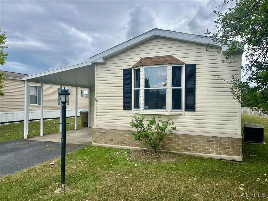 1 Laurel Run, Cheektowaga, New York 14225, Cheektowaga, New York 14225, 2 Bedrooms Bedrooms, 7 Rooms Rooms,2 BathroomsBathrooms,Residential,Closed,1 Laurel Run, Cheektowaga, New York 14225,0,B1624224
