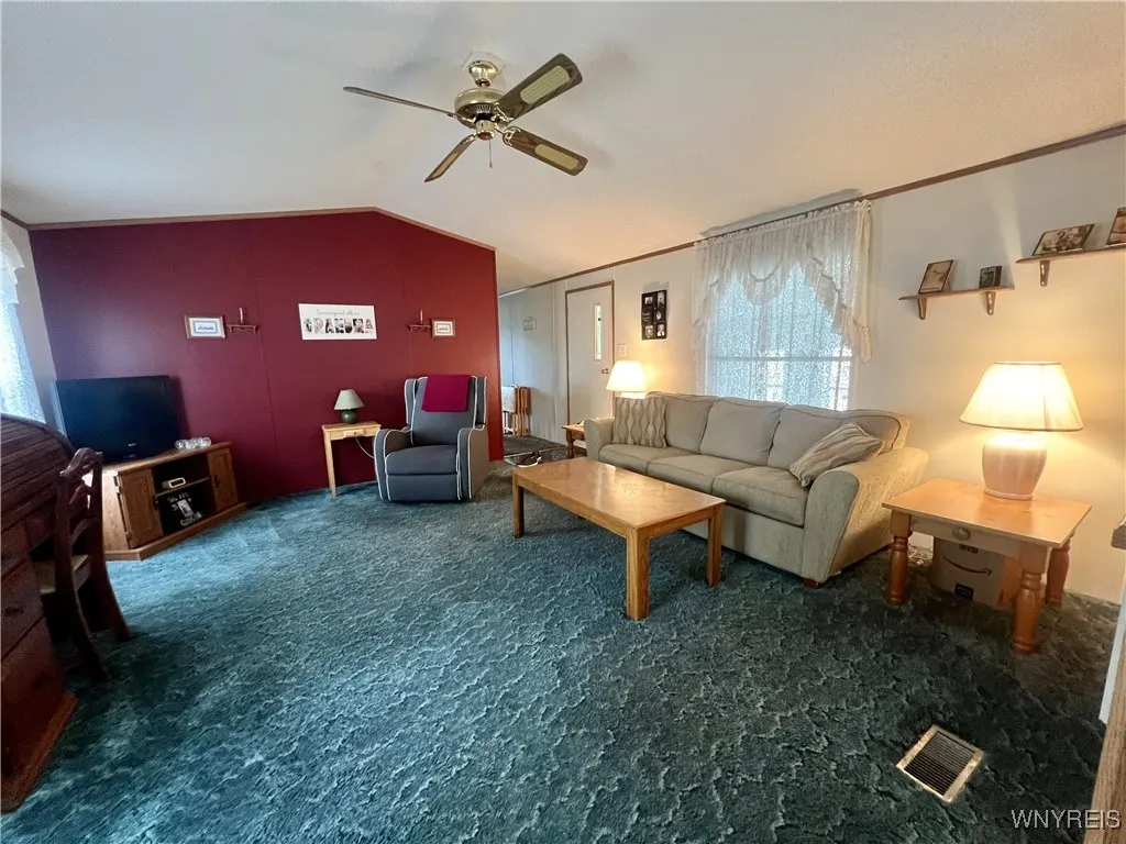 1 Laurel Run, Cheektowaga, New York 14225, Cheektowaga, New York 14225, 2 Bedrooms Bedrooms, 7 Rooms Rooms,2 BathroomsBathrooms,Residential,Closed,1 Laurel Run, Cheektowaga, New York 14225,0,B1624224