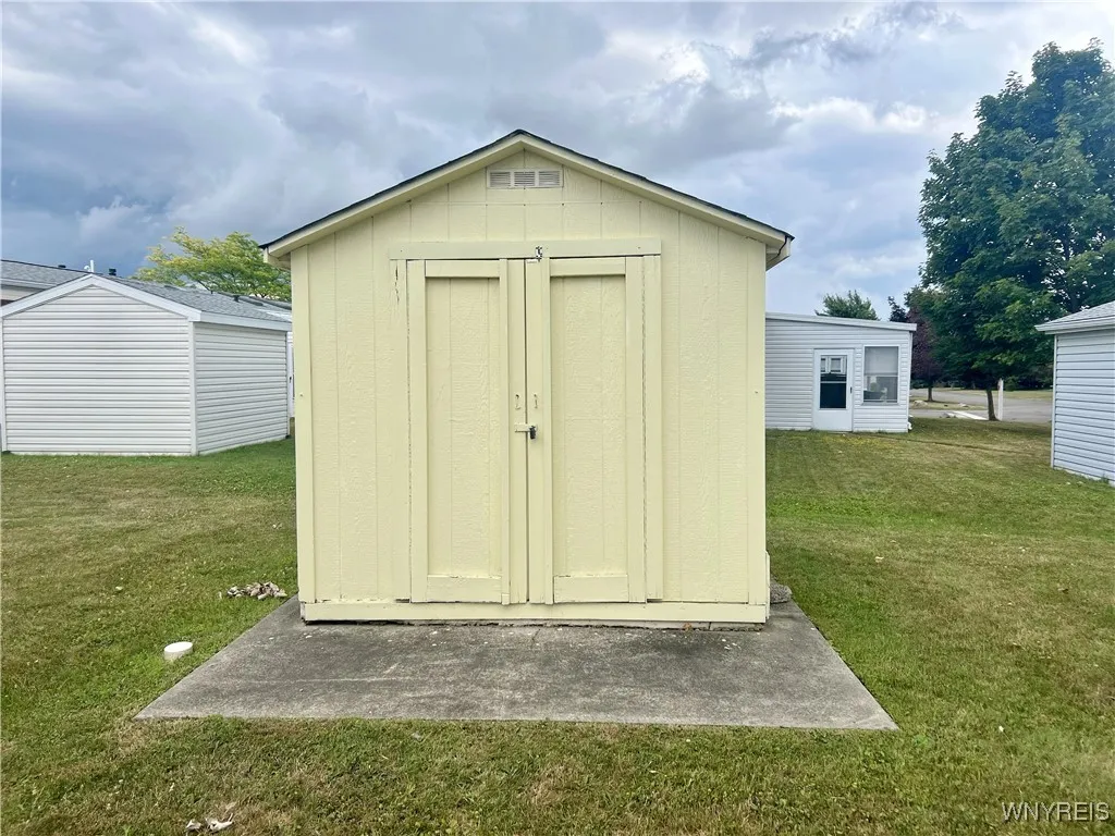 1 Laurel Run, Cheektowaga, New York 14225, Cheektowaga, New York 14225, 2 Bedrooms Bedrooms, 7 Rooms Rooms,2 BathroomsBathrooms,Residential,Closed,1 Laurel Run, Cheektowaga, New York 14225,0,B1624224