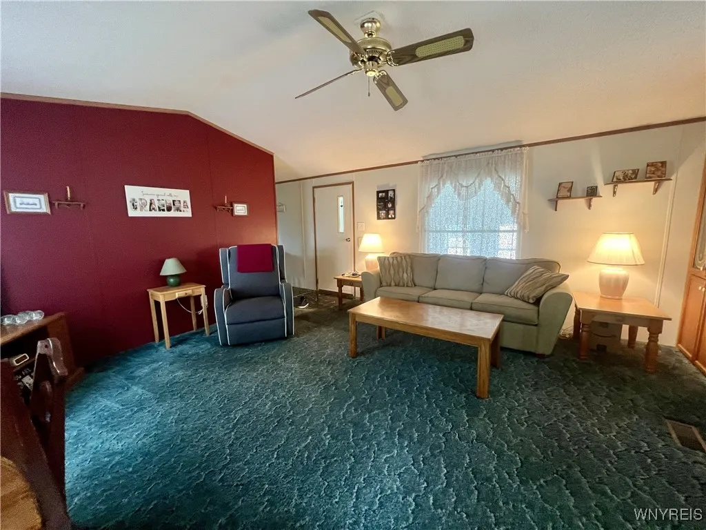 1 Laurel Run, Cheektowaga, New York 14225, Cheektowaga, New York 14225, 2 Bedrooms Bedrooms, 7 Rooms Rooms,2 BathroomsBathrooms,Residential,Closed,1 Laurel Run, Cheektowaga, New York 14225,0,B1624224