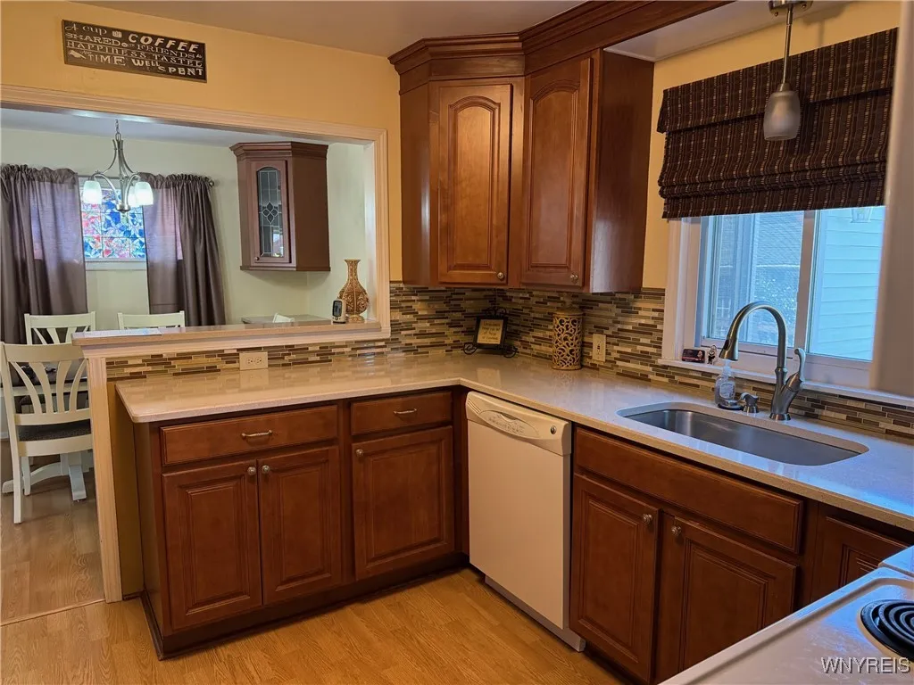414 Thorncliff Road, Tonawanda, New York 14223, Tonawanda, New York 14223, 3 Bedrooms Bedrooms, 7 Rooms Rooms,1 BathroomBathrooms,Residential,For Sale,414 Thorncliff Road, Tonawanda, New York 14223,B1624293