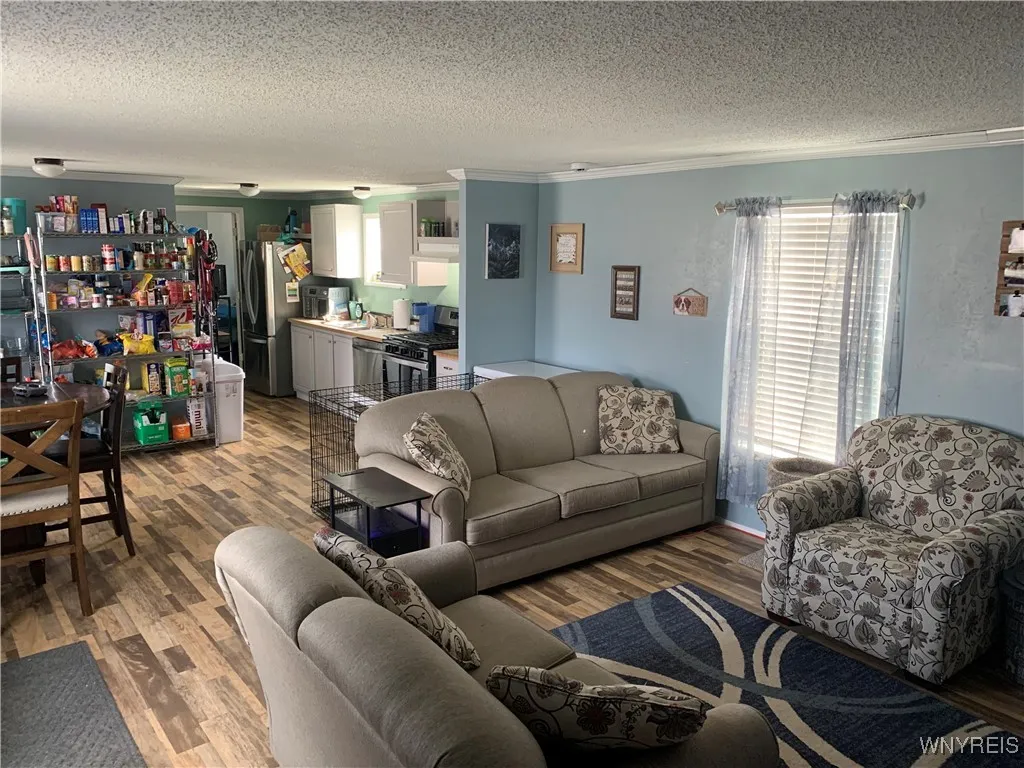1075 Fernwood Drive, Lockport Town, New York 14094, Lockport Town, New York 14094, 3 Bedrooms Bedrooms, 5 Rooms Rooms,2 BathroomsBathrooms,Residential,Closed,1075 Fernwood Drive, Lockport Town, New York 14094,B1624338