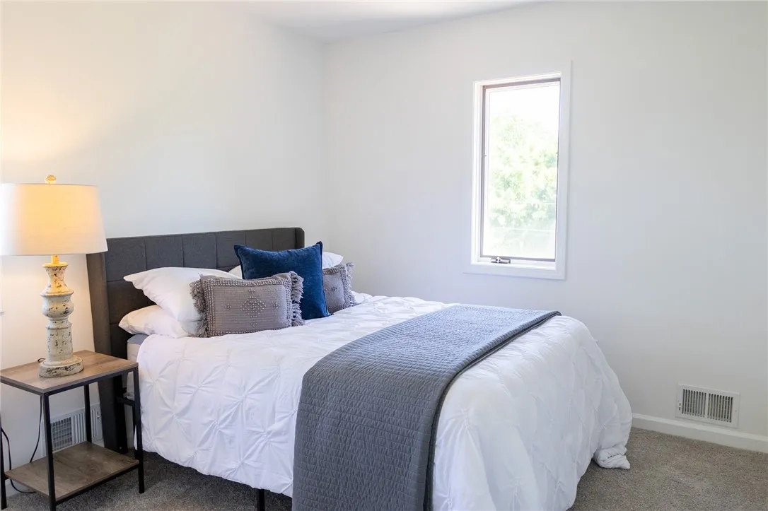 148 Blue Grass Lane, Greece, New York 14626, Greece, New York 14626, 6 Bedrooms Bedrooms, 10 Rooms Rooms,3 BathroomsBathrooms,Residential,Closed,148 Blue Grass Lane, Greece, New York 14626,0,R1623750