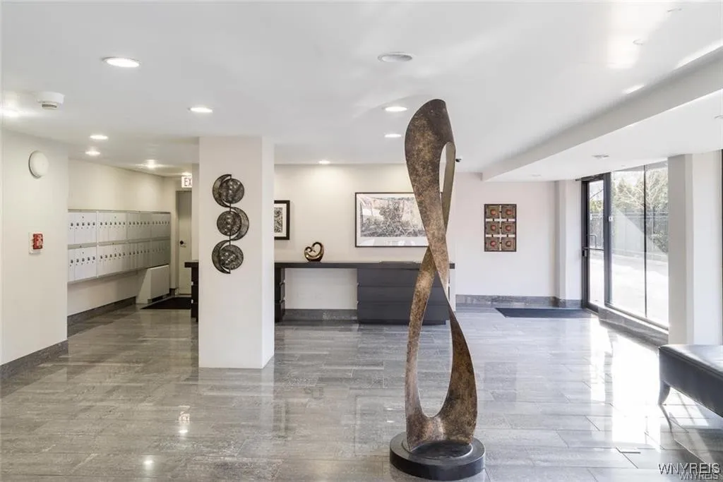 849 Delaware Avenue 704, Buffalo, New York 14209, Buffalo, New York 14209, 1 Bedroom Bedrooms, 3 Rooms Rooms,1 BathroomBathrooms,Residential,For Sale,849 Delaware Avenue 704, Buffalo, New York 14209,B1624127