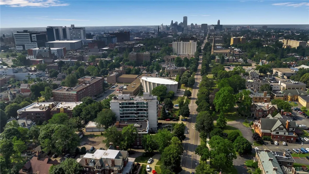 849 Delaware Avenue 704, Buffalo, New York 14209, Buffalo, New York 14209, 1 Bedroom Bedrooms, 3 Rooms Rooms,1 BathroomBathrooms,Residential,For Sale,849 Delaware Avenue 704, Buffalo, New York 14209,B1624127