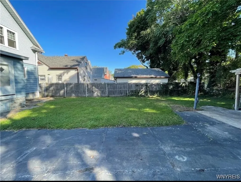 56 Reed Avenue, Lackawanna, New York 14218, Lackawanna, New York 14218, 3 Bedrooms Bedrooms, 6 Rooms Rooms,1 BathroomBathrooms,Residential Lease,For Rent,56 Reed Avenue, Lackawanna, New York 14218,B1624371