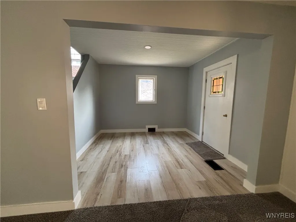 56 Reed Avenue, Lackawanna, New York 14218, Lackawanna, New York 14218, 3 Bedrooms Bedrooms, 6 Rooms Rooms,1 BathroomBathrooms,Residential Lease,For Rent,56 Reed Avenue, Lackawanna, New York 14218,B1624371