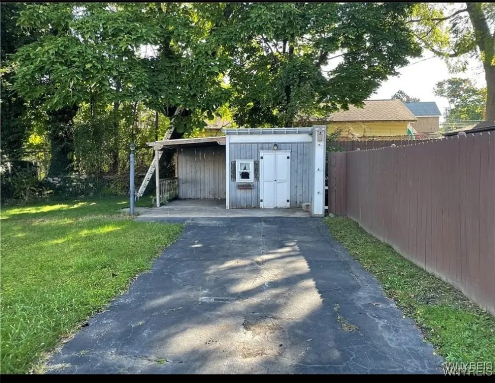56 Reed Avenue, Lackawanna, New York 14218, Lackawanna, New York 14218, 3 Bedrooms Bedrooms, 6 Rooms Rooms,1 BathroomBathrooms,Residential Lease,For Rent,56 Reed Avenue, Lackawanna, New York 14218,B1624371