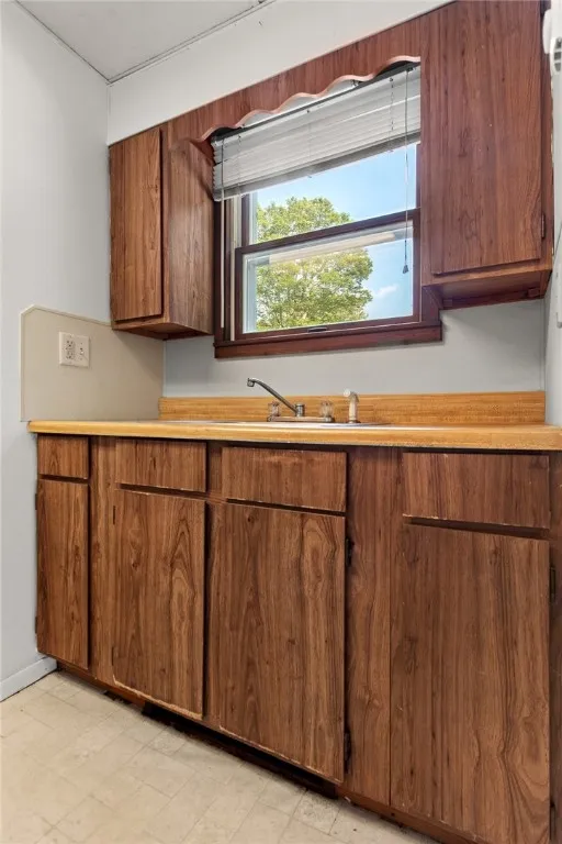 3 Prospect Street, Stamford, New York 12167, Stamford, New York 12167, 4 Bedrooms Bedrooms, ,Multi Family,For Sale,3 Prospect Street, Stamford, New York 12167,R1624379