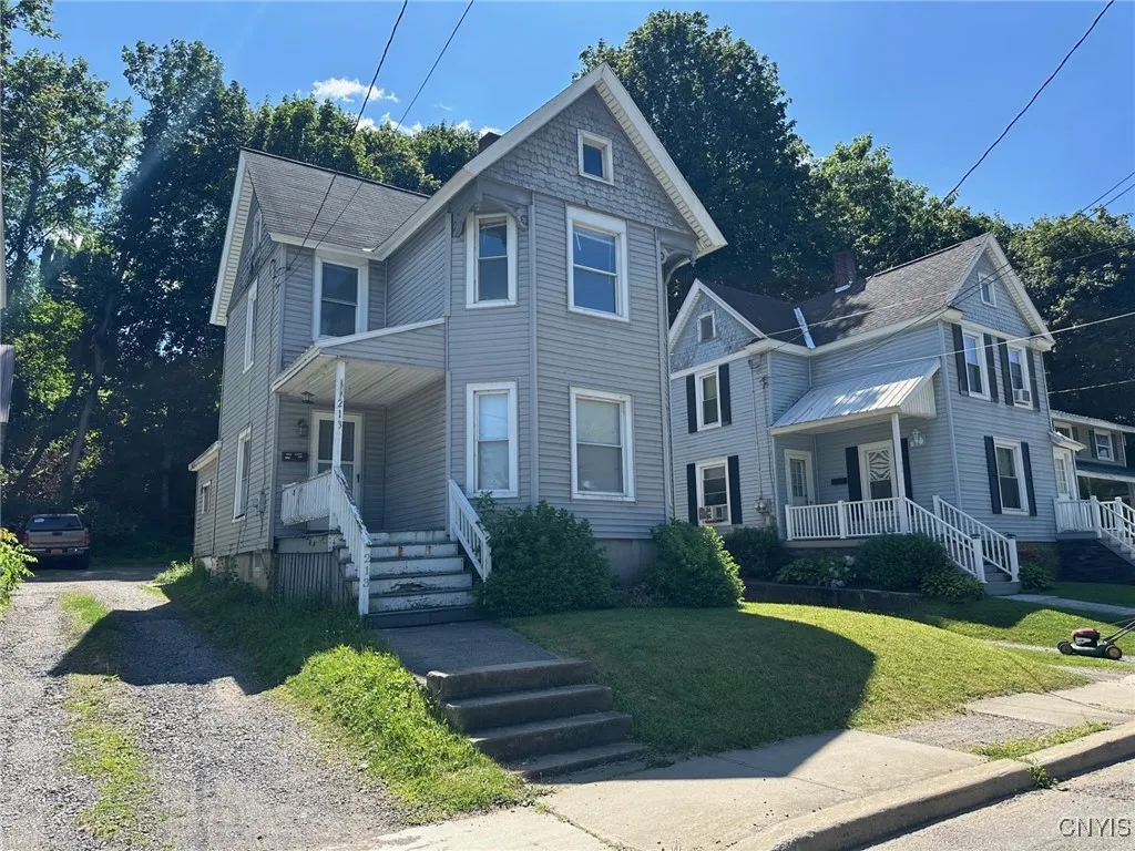 213 West Main Street, German Flatts, New York 1335, German Flatts, New York 13357, 3 Bedrooms Bedrooms, 8 Rooms Rooms,1 BathroomBathrooms,Residential,Closed,213 West Main Street, German Flatts, New York 1335,0,S1624357