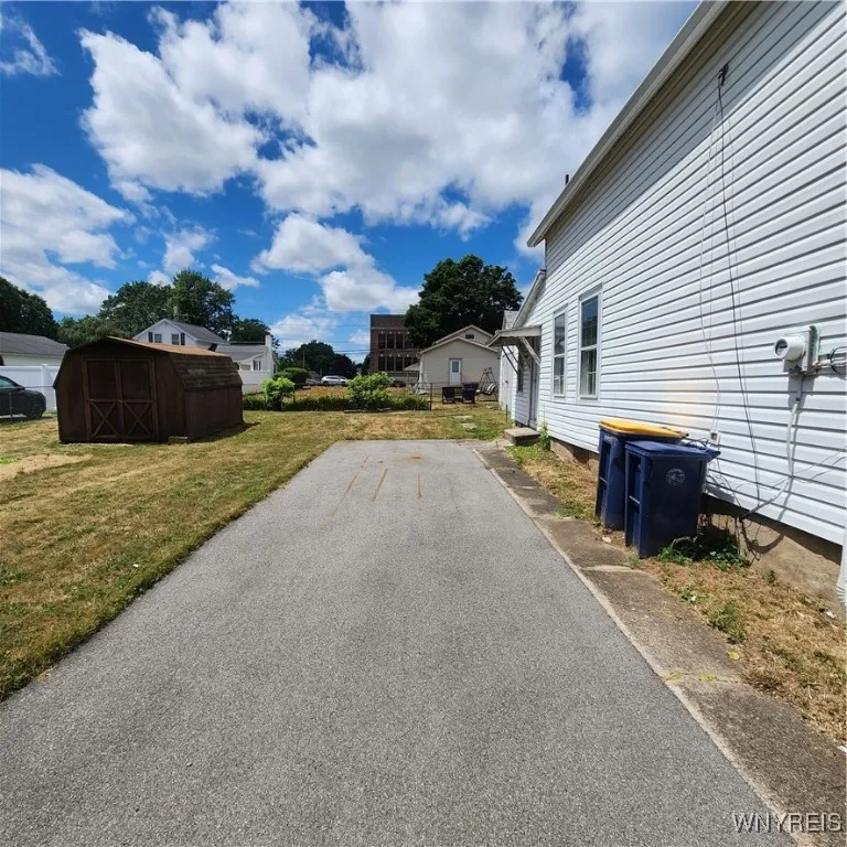 192 Cottage Street, Lockport City, New York 14094, Lockport City, New York 14094, 2 Bedrooms Bedrooms, 6 Rooms Rooms,1 BathroomBathrooms,Residential,For Sale,192 Cottage Street, Lockport City, New York 14094,B1624384