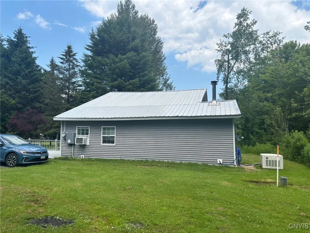 1000 Southside Road, Russia, New York 13324, Russia, New York 13324, 2 Bedrooms Bedrooms, 6 Rooms Rooms,1 BathroomBathrooms,Residential,For Sale,1000 Southside Road, Russia, New York 13324,S1624217