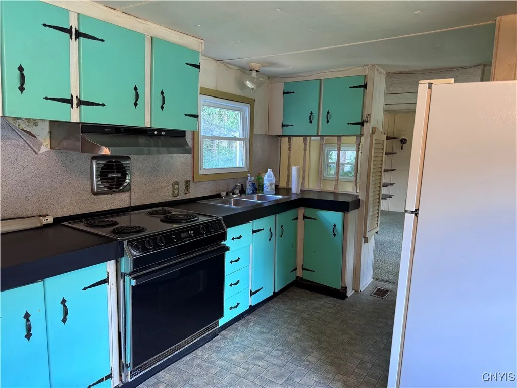 6584 State Route 12, Martinsburg, New York 13367, Martinsburg, New York 13367, 2 Bedrooms Bedrooms, 5 Rooms Rooms,1 BathroomBathrooms,Residential,For Sale,6584 State Route 12, Martinsburg, New York 13367,S1623919