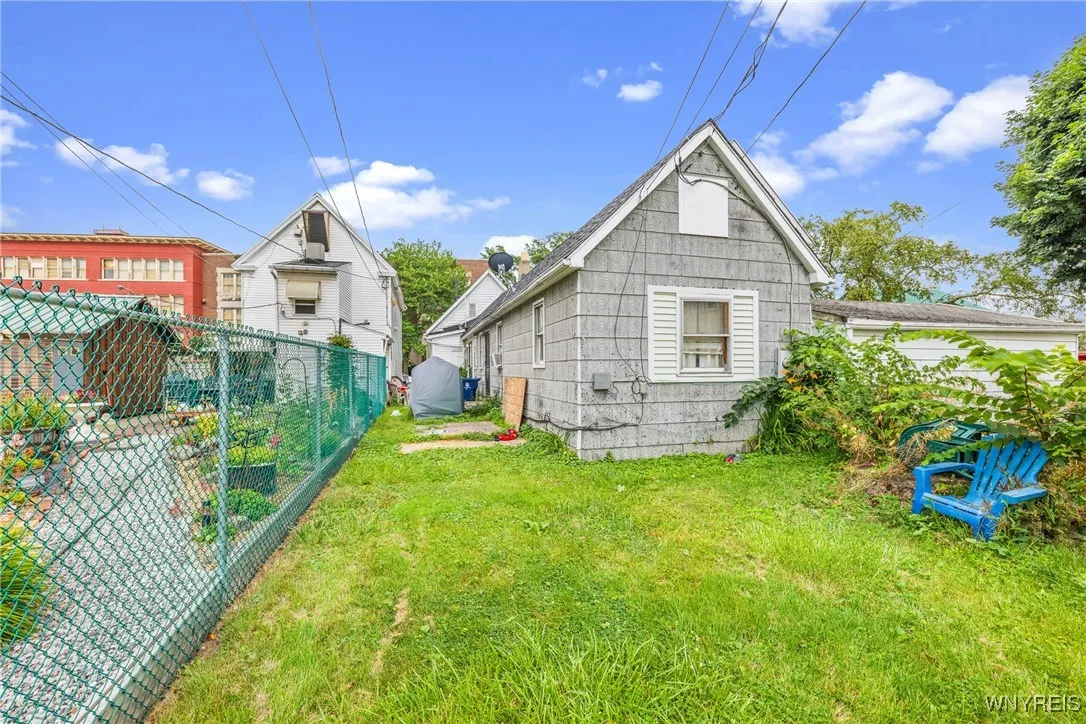 94 Hertel Avenue, Buffalo, New York 14207, Buffalo, New York 14207, 3 Bedrooms Bedrooms, ,2 BathroomsBathrooms,Residential,For Sale,94 Hertel Avenue, Buffalo, New York 14207,B1624273