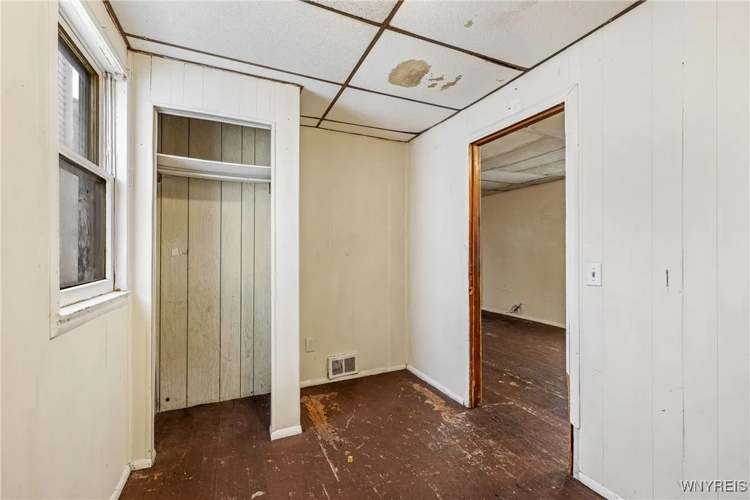 94 Hertel Avenue, Buffalo, New York 14207, Buffalo, New York 14207, 3 Bedrooms Bedrooms, ,2 BathroomsBathrooms,Residential,For Sale,94 Hertel Avenue, Buffalo, New York 14207,B1624273
