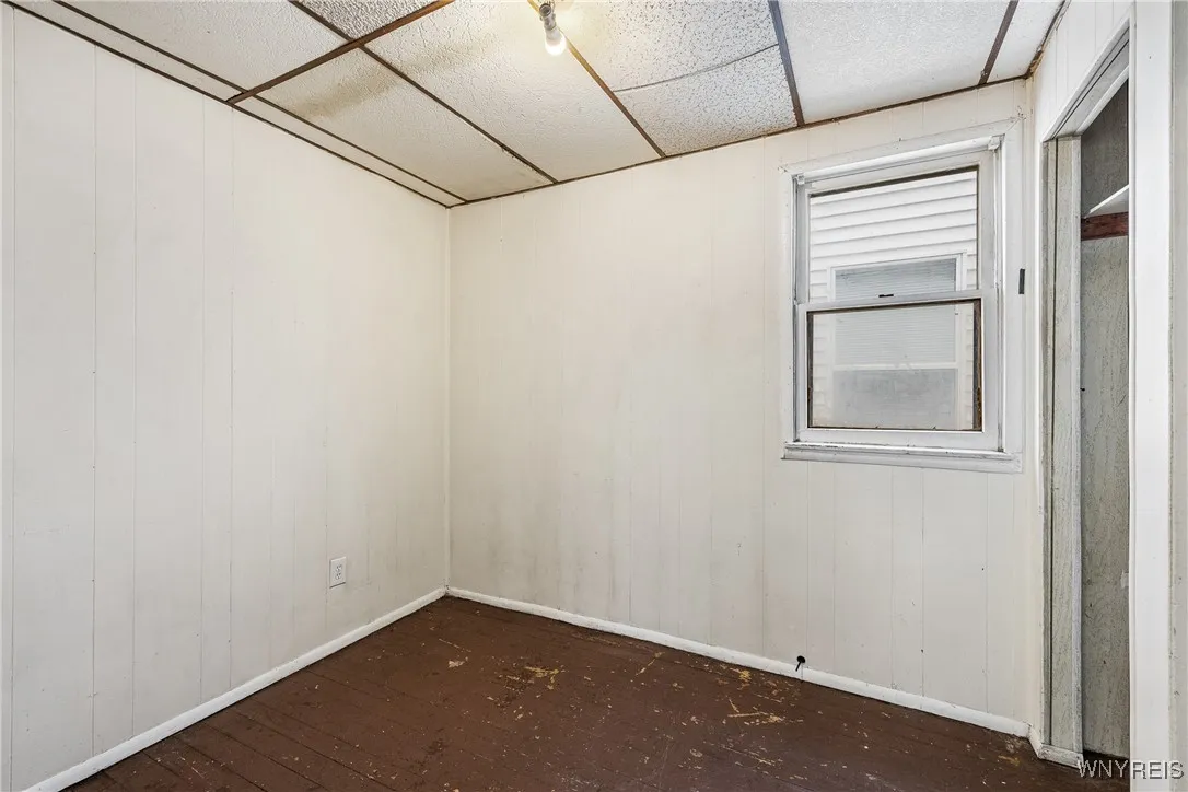 94 Hertel Avenue, Buffalo, New York 14207, Buffalo, New York 14207, 3 Bedrooms Bedrooms, ,2 BathroomsBathrooms,Residential,For Sale,94 Hertel Avenue, Buffalo, New York 14207,B1624273
