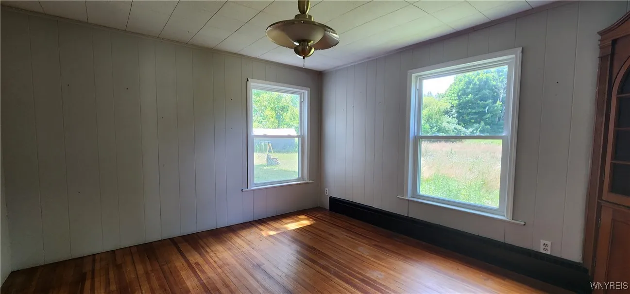 5374 Ridge Road, Lockport Town, New York 14094, Lockport Town, New York 14094, 3 Bedrooms Bedrooms, 8 Rooms Rooms,2 BathroomsBathrooms,Residential,For Sale,5374 Ridge Road, Lockport Town, New York 14094,B1623967