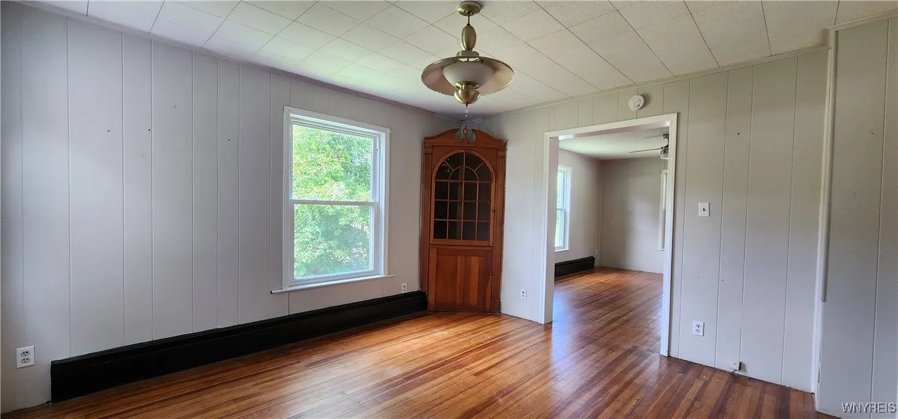 5374 Ridge Road, Lockport Town, New York 14094, Lockport Town, New York 14094, 3 Bedrooms Bedrooms, 8 Rooms Rooms,2 BathroomsBathrooms,Residential,For Sale,5374 Ridge Road, Lockport Town, New York 14094,B1623967