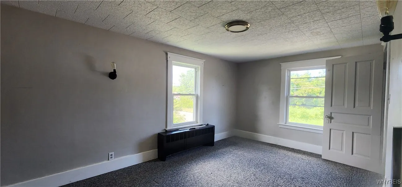 5374 Ridge Road, Lockport Town, New York 14094, Lockport Town, New York 14094, 3 Bedrooms Bedrooms, 8 Rooms Rooms,2 BathroomsBathrooms,Residential,For Sale,5374 Ridge Road, Lockport Town, New York 14094,B1623967