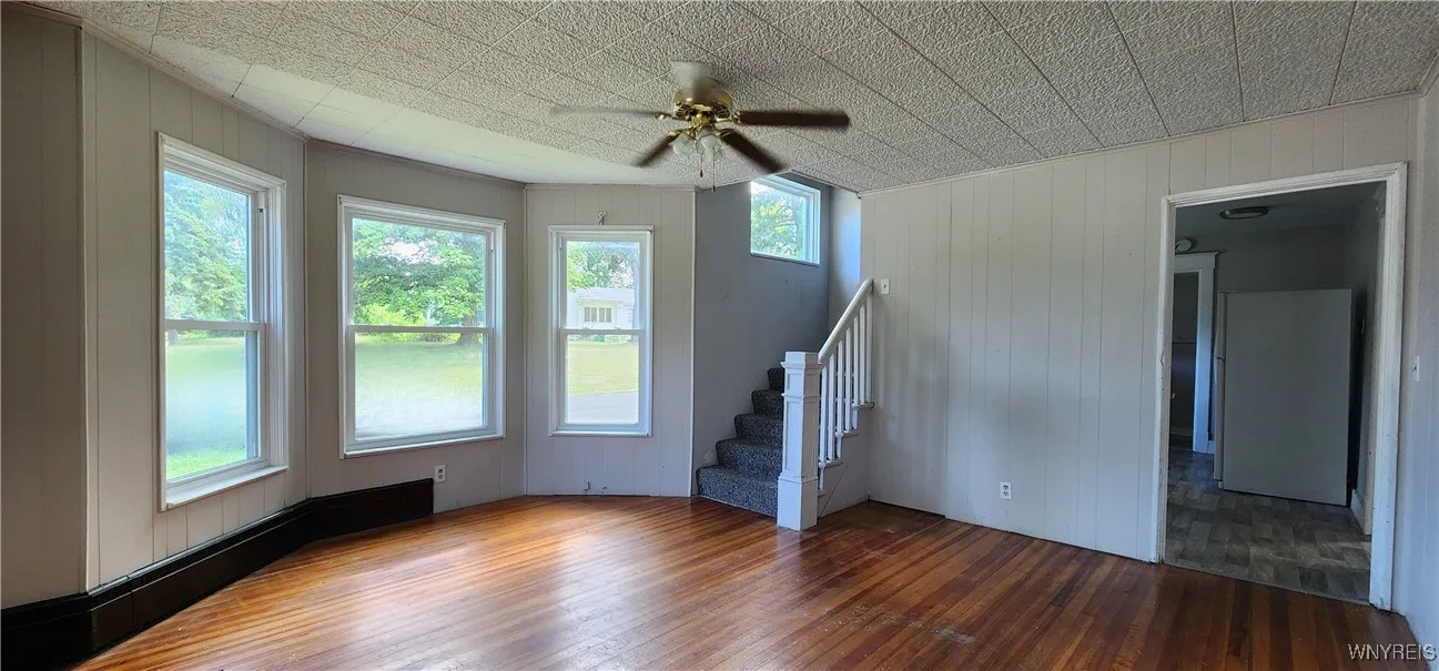 5374 Ridge Road, Lockport Town, New York 14094, Lockport Town, New York 14094, 3 Bedrooms Bedrooms, 8 Rooms Rooms,2 BathroomsBathrooms,Residential,For Sale,5374 Ridge Road, Lockport Town, New York 14094,B1623967