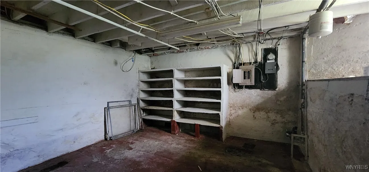 5374 Ridge Road, Lockport Town, New York 14094, Lockport Town, New York 14094, 3 Bedrooms Bedrooms, 8 Rooms Rooms,2 BathroomsBathrooms,Residential,For Sale,5374 Ridge Road, Lockport Town, New York 14094,B1623967