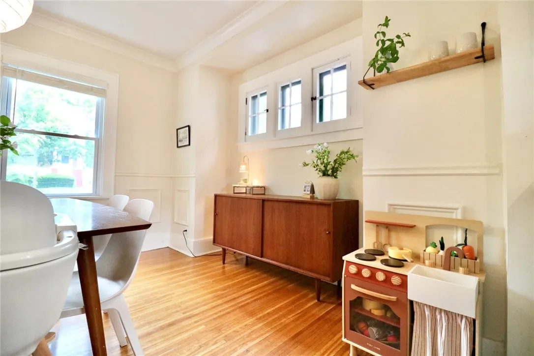 125 Devon Road, Rochester, New York 14619, Rochester, New York 14619, 3 Bedrooms Bedrooms, 7 Rooms Rooms,1 BathroomBathrooms,Residential,For Sale,125 Devon Road, Rochester, New York 14619,R1624280