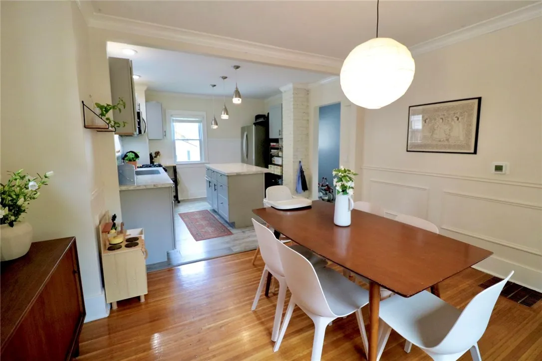 125 Devon Road, Rochester, New York 14619, Rochester, New York 14619, 3 Bedrooms Bedrooms, 7 Rooms Rooms,1 BathroomBathrooms,Residential,For Sale,125 Devon Road, Rochester, New York 14619,R1624280