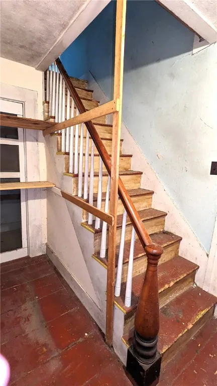 staircase that leads to 2nd floor