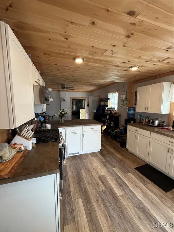 1712 Ford Street, Ogdensburg, New York 13669, Ogdensburg, New York 13669, 3 Bedrooms Bedrooms, 8 Rooms Rooms,1 BathroomBathrooms,Residential,For Sale,1712 Ford Street, Ogdensburg, New York 13669,S1624110