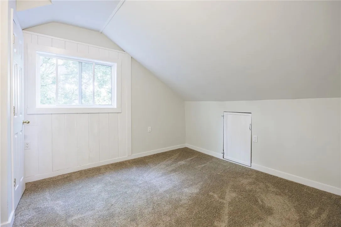 332 Cascade Place, Irondequoit, New York 14609, Irondequoit, New York 14609, 2 Bedrooms Bedrooms, 5 Rooms Rooms,1 BathroomBathrooms,Residential,For Sale,332 Cascade Place, Irondequoit, New York 14609,R1624085
