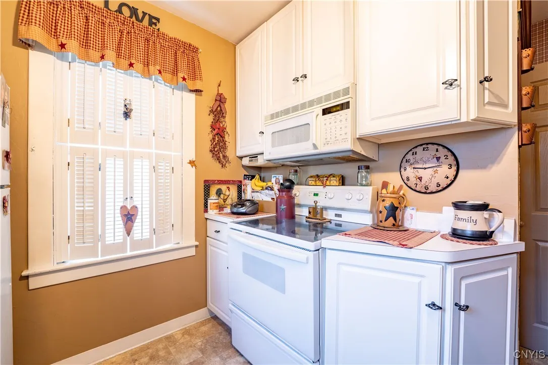 13 Lewis Street, Little Falls City, New York 13365, Little Falls City, New York 13365, 2 Bedrooms Bedrooms, 7 Rooms Rooms,1 BathroomBathrooms,Residential,For Sale,13 Lewis Street, Little Falls City, New York 13365,S1624397
