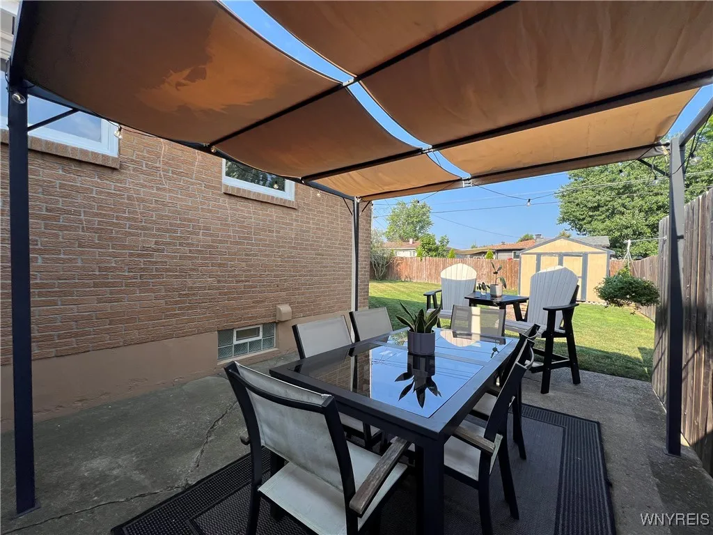 78 Theresa Drive, Cheektowaga, New York 14227, Cheektowaga, New York 14227, 3 Bedrooms Bedrooms, 7 Rooms Rooms,2 BathroomsBathrooms,Residential,For Sale,78 Theresa Drive, Cheektowaga, New York 14227,B1624025