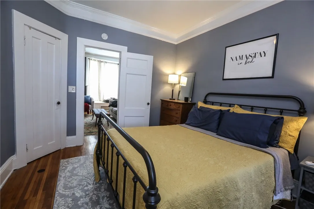 17 Russell Street 11, Rochester, New York 14607, Rochester, New York 14607, 1 Bedroom Bedrooms, 5 Rooms Rooms,1 BathroomBathrooms,Residential Lease,For Rent,17 Russell Street 11, Rochester, New York 14607,R1624296
